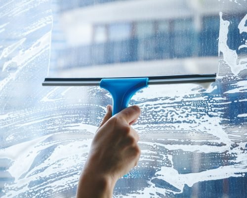 What-kind-of-soap-do-professional-window-washers-use_-scaled-1